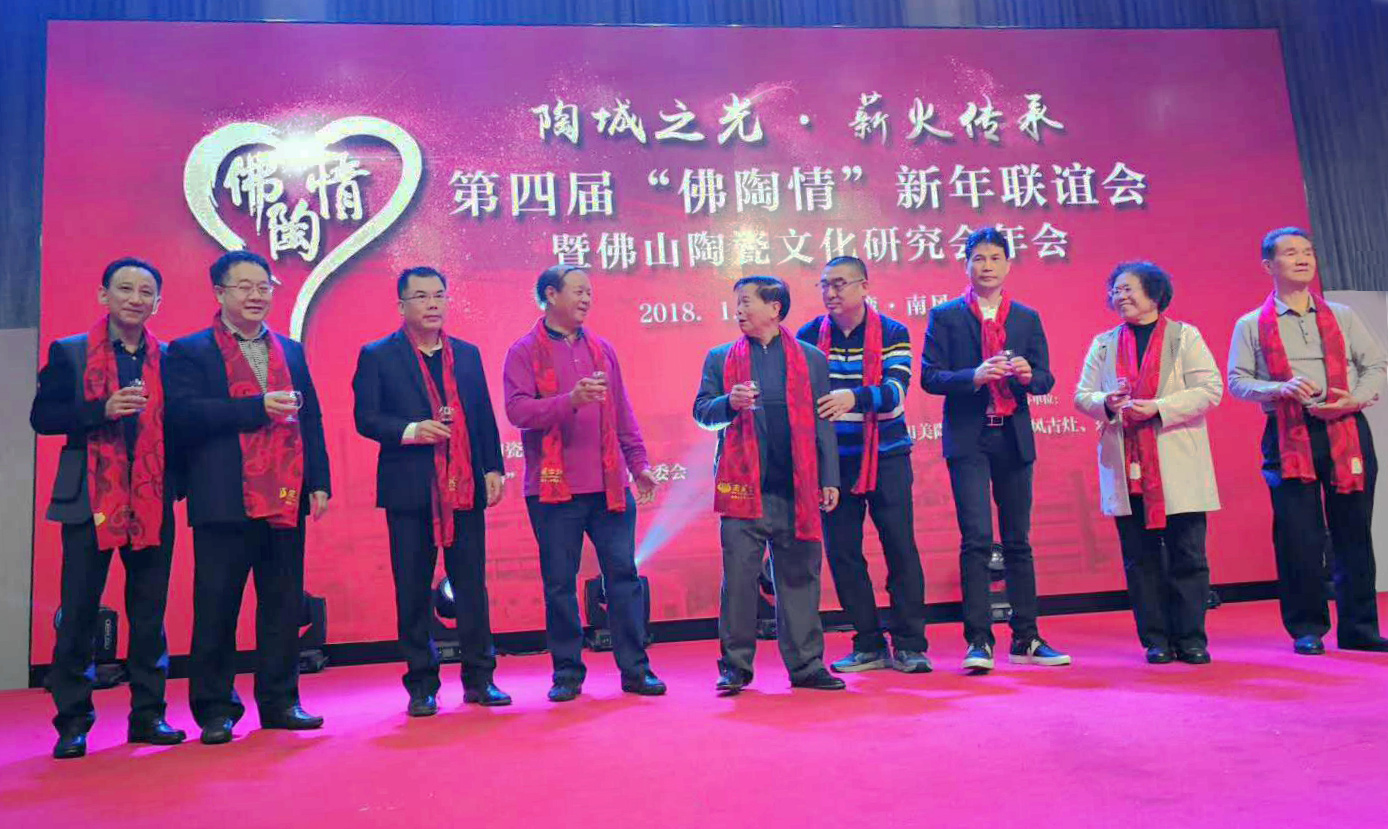 Čá顱(lin)xL(fng)e