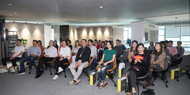 20181012費(fèi)羅那&唯格聯(lián)合發(fā)布會-創(chuàng)新陶業(yè)攝 (1).jpg